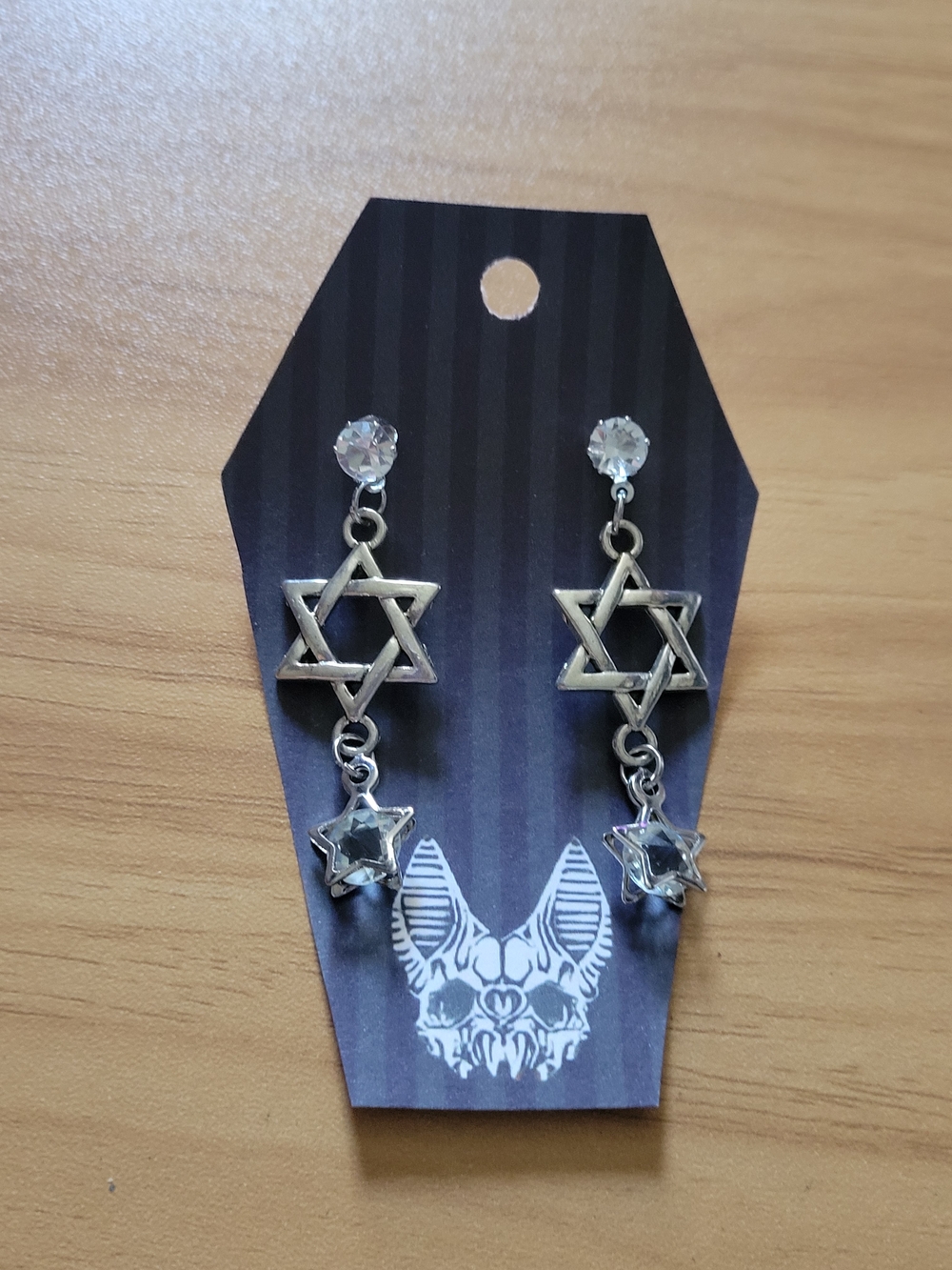 💀NEW💀 Hand Crafted Silver-Tone Star Dangle Earrings with Clear Crystals
